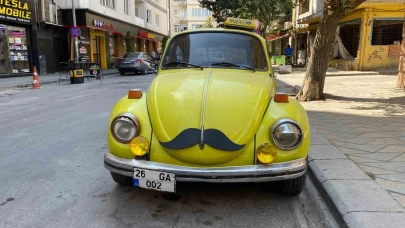 Renkli Vosvos’a eklenen bıyık, vatandaşların yüzünü güldürdü