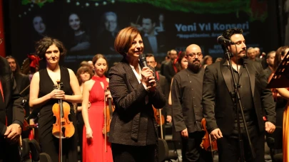 Senfoni ve Tiyatrolar Binlerce Sanatseverle Buluştu