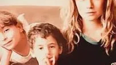 Itır Esen Oğlu Kimdir?