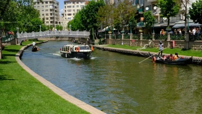 Eskişehir’de Kış Ortasında Bahar Havası Etkili Oluyor