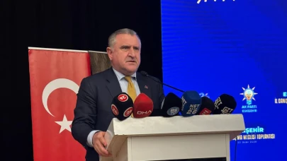 Gençlik ve Spor Bakanı Bak Eskişehir’de Konuştu: “Hizmet Siyasetinden Vazgeçmeyeceğiz”