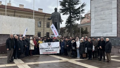 Muammer Aksoy, 36 yıl sonra Eskişehir’de anıldı: “Unutmayız, affetmeyiz, teslim olmayız”