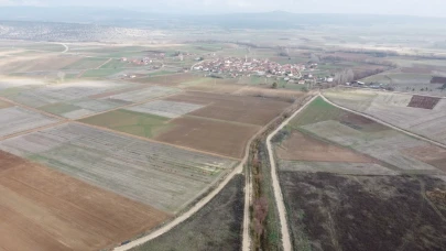 Eskişehir ve Kütahya’da 3 yerleşim yeri tapularına kavuştu