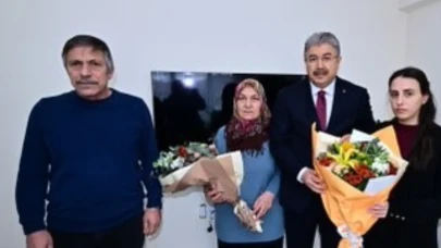 Vali Dr. Erdinç Yılmaz’ın İlk Ziyareti Şehit Ailesine Oldu