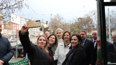 Başkan Ünlüce Yenilenen Taksi Durağında