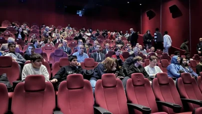 Eskişehir Valisi Yılmaz “Hind Rajab’ın Sesi” Belgeseli Özel Gösterimine Katıldı