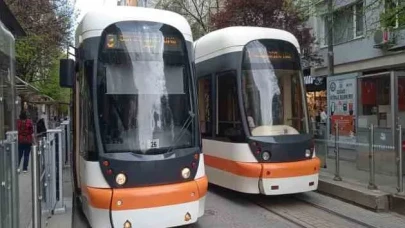 Eskişehir’de Kuvvetli Rüzgâr Ulaşımı Olumsuz Etkiledi