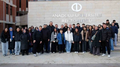 Anadolu Üniversitesi 27 Bin Lise Öğrencisini Ağırladı