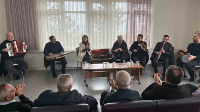 ESOGÜ'den Huzurevi Sakinlerine Yönelik Anlamlı Konser