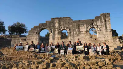 Dünyanın dört bir yanından gelen ressamlar Konuralp’in tarihini tuvallerine taşıdı