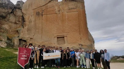 Öğrenciler Turizm Haftası&#8217;nı Yazılıkaya&#8217;da Kutladı