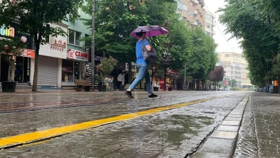 Eskişehir&#8217;e Sağanak Yağmur Uyarısı!