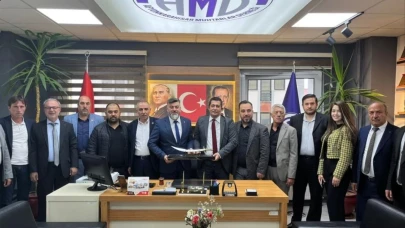 Oedaş, Hi̇zmet Verdi̇ği̇ Beş İlde Muhtarlar Gününü Kutladı