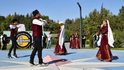 Eskişehir&#8217;de Kursiyerlerden Muhteşem Bir Gösteri