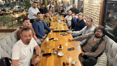 Eskişehir&#8217;de Fotoğrafçılardan Taban Fiyat Toplantısı