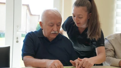 Eskişehir Tepebaşı Alzheimer Hastalarını Yalnız Bırakmıyor