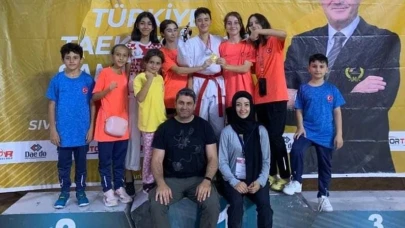 Eskişehirli Sporculardan Taekwandoda Büyük Başarı