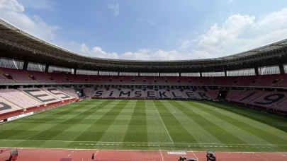 Eskişehir&#8217;de Yeni Atatürk Stadyumu’nda Yoğun Çalışma