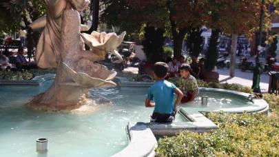 Eskişehir’de Sıcaktan Bunalan Çocukların Tehlikeli Oyunu