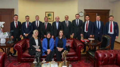 Atanamayan Uzmanlar Haklarını Arıyor!