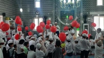 Eskişehir&#8217;de Kur’an Kursunda Başarılı Öğrenciler Ödül Aldı