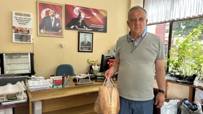 Eskişehir&#8217;de Hayırsever Muhtar Ayda 500 Ekmek Dağıtıyor