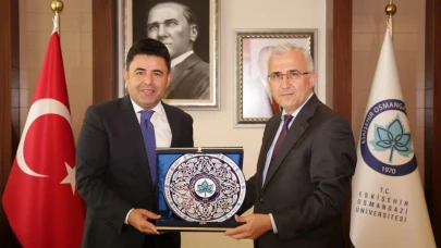 Bakan Boyraz&#8217;dan ESOGÜ Rektörü Prof. Dr. Çolak&#8217;a Ziyaret