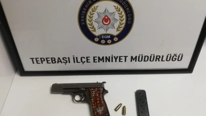 Eskişehir&#8217;de Düğünde Havaya Mermi Saçan Şahıs Yakalandı