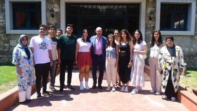 Anadolu Üniversitesi Adaylarını Eskişehir’de Ağırladı