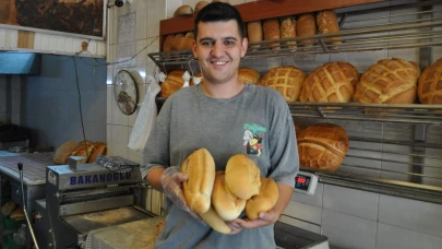 Eskişehir&#8217;de Poşetle Gelene Ekmek 5 Lira