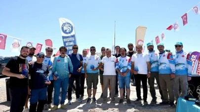 Eskişehir&#8217;den Olta Balıkçılığında Birincilik