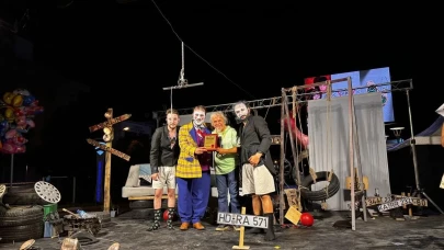 Eskişehir Tiyatro Ekibi Urla&#8217;da Tiyatro Festivali’nde