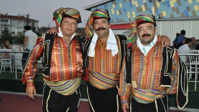 Zeybek Kültürü Eskişehir’de Kırka Efeleriyle Devam Ediyor