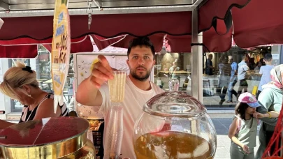 Eskişehir&#8217;de Vatandaşlar ‘Sifon Limonata&#8217;ya Koşuyor