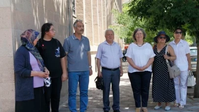 Eskişehir&#8217;de Depremzedelere Yurtları Boşaltın Demişler!