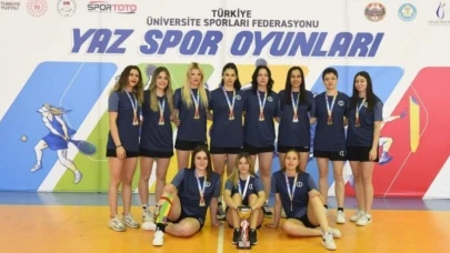 Eskişehir Anadolu Üniversitesi Sporcuları Başarıyla Döndü