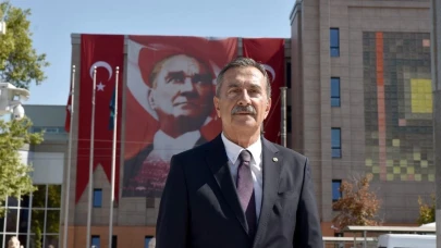 Eskişehir&#8217;de Başkan Ataç 15 Temmuz Mesaj Yayımladı