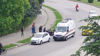 Eskişehir&#8217;de Motosikletin Otomobile Çarptığı Kaza