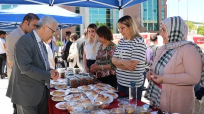 Eskişehir Osmangazi Üniversitesi&#8217;nden Bağış Panayırı