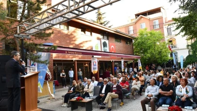 Eskişehir&#8217;de 12. Uluslararası Sanat Çalıştayı Başladı