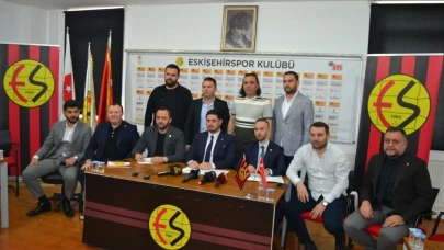 Eskişehirspor Küme Düşmenin Kaldırılmasını Bekliyor