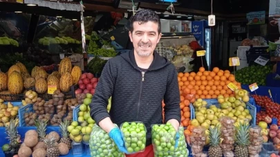 Eskişehir&#8217;de O Meyvenin Fiyatı Düşünce Çok Satılmaya Başladı