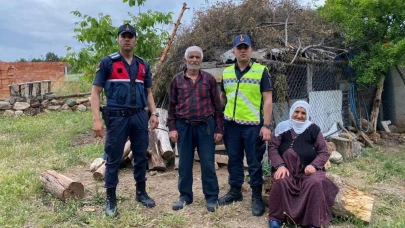 Eskişehir&#8217;de Jandarma Kaybolan Küçükbaş Hayvanları Buldu