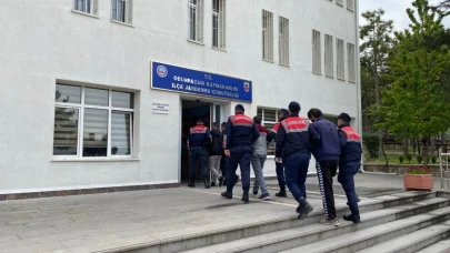 Eskişehir&#8217;de Teleskopik İnşaat Direği Hırsızları Yakalandı