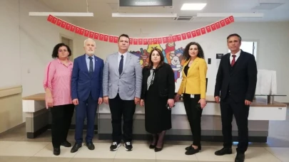 Eskişehir Şehir Hastanesi&#8217;ndeki Çocuklara 23 Nisan Ziyareti