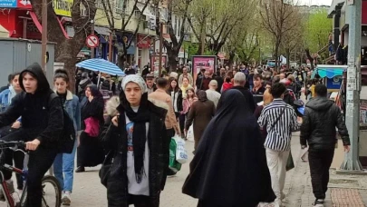 Eskişehir’de Bayram Alışverişi Yoğunluğu