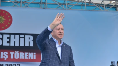 Eskişehir’de Mitingde Erdoğan Muhalefeti Hedef Aldı