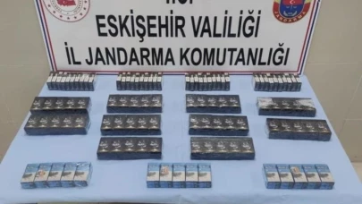 Eskişehir&#8217;de Kaçak Sigara Satan Şüpheliyi Jandarma Yakaladı