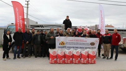 Eskişehir Çifteler’e Geneli Hibe Günebakan Tohumu Dağıtıldı