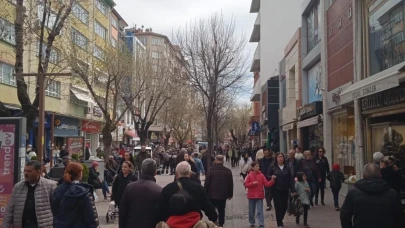 Eskişehir’de Ramazan Alışverişi Yoğunluğu Devam Ediyor